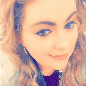 Meet your Posher, Kaylan